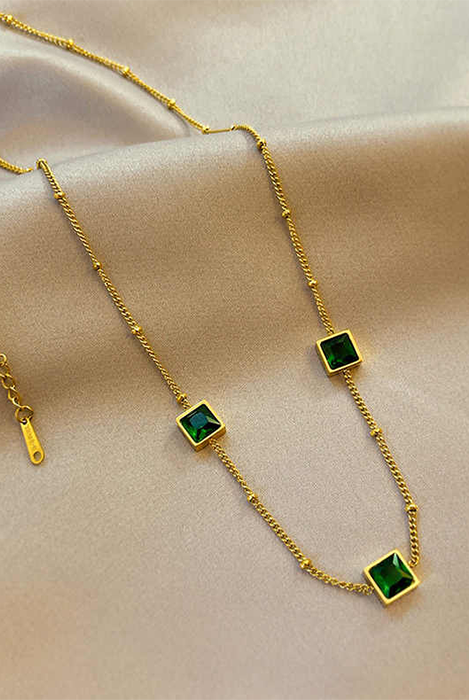 Green Emerald Necklace Pendant - Minimalist Necklace - May Birthstone