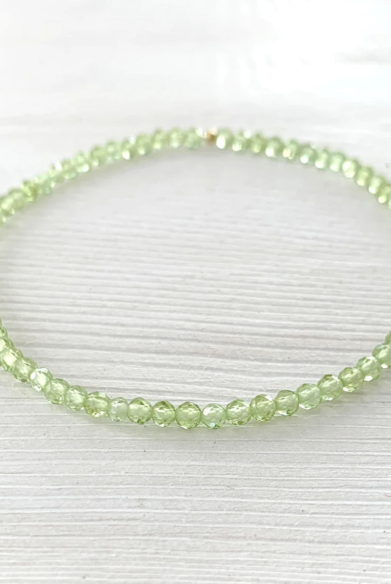 Peridot Bracelet - Handmade Beaded Bracelets Women's,Natural Stone - close-up