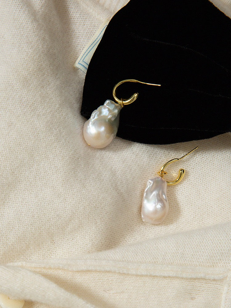 Pearl Dangle Earrings | Women's Pearl Dangle Earrings | Velany Store